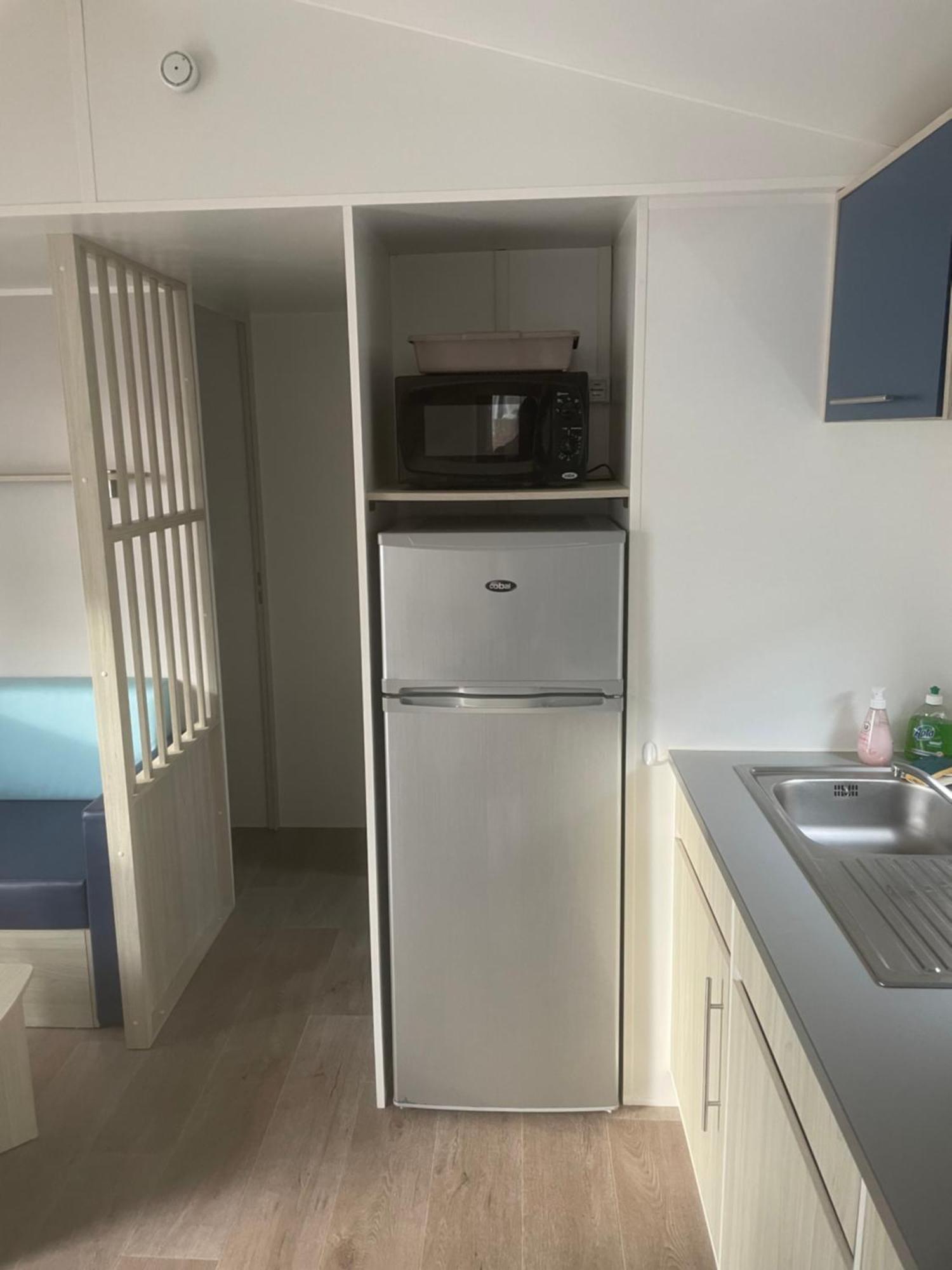 Mobil-Home Confort Tv Clim ナルボンヌ・プラージュ エクステリア 写真