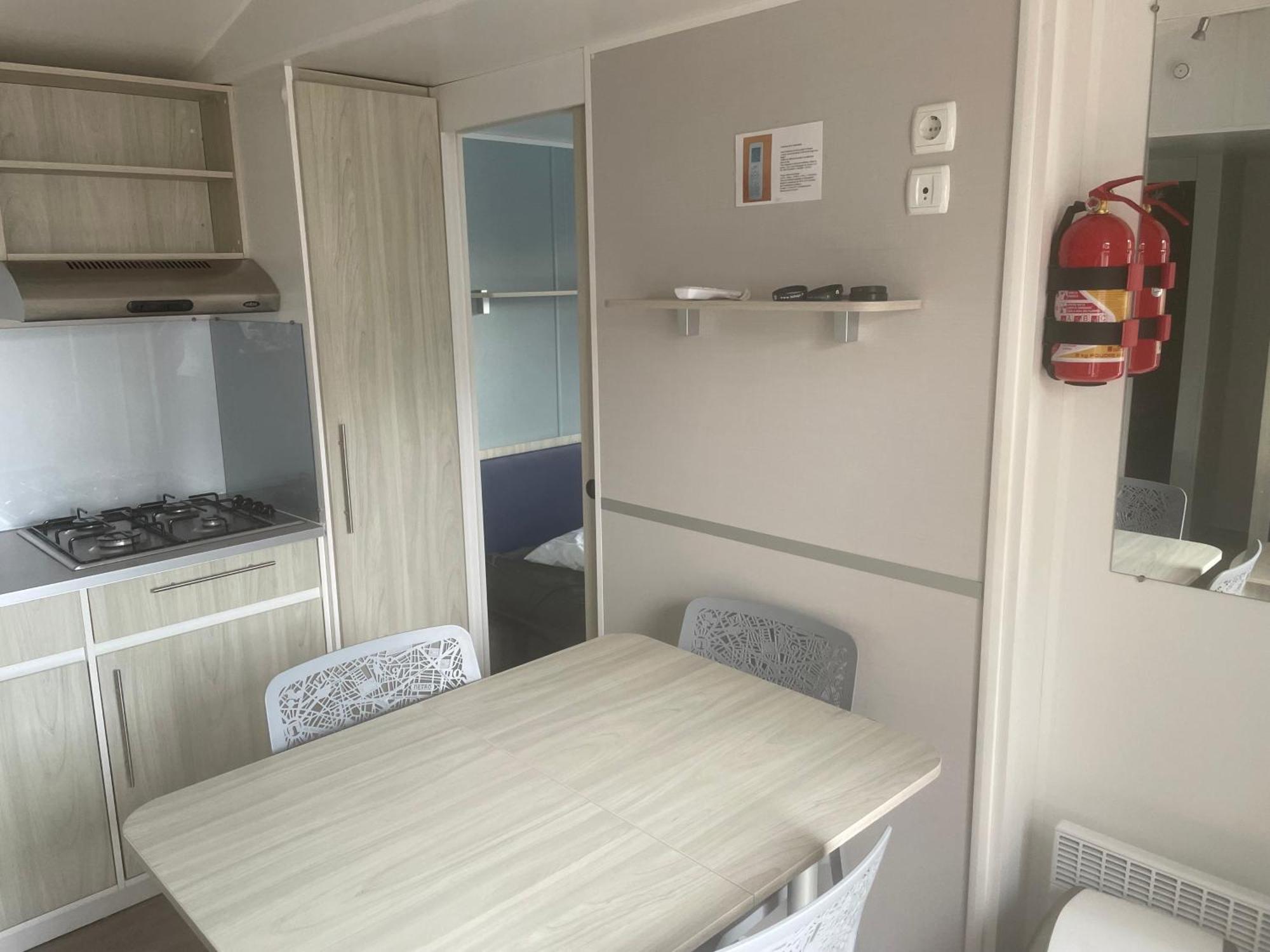 Mobil-Home Confort Tv Clim ナルボンヌ・プラージュ エクステリア 写真